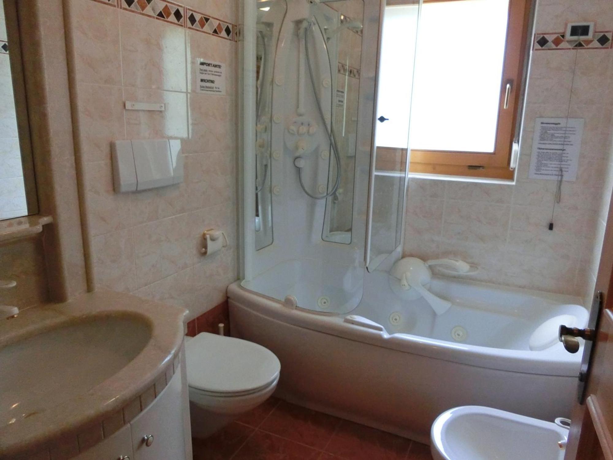 Garni Criss Aparthotel Colfosco Εξωτερικό φωτογραφία
