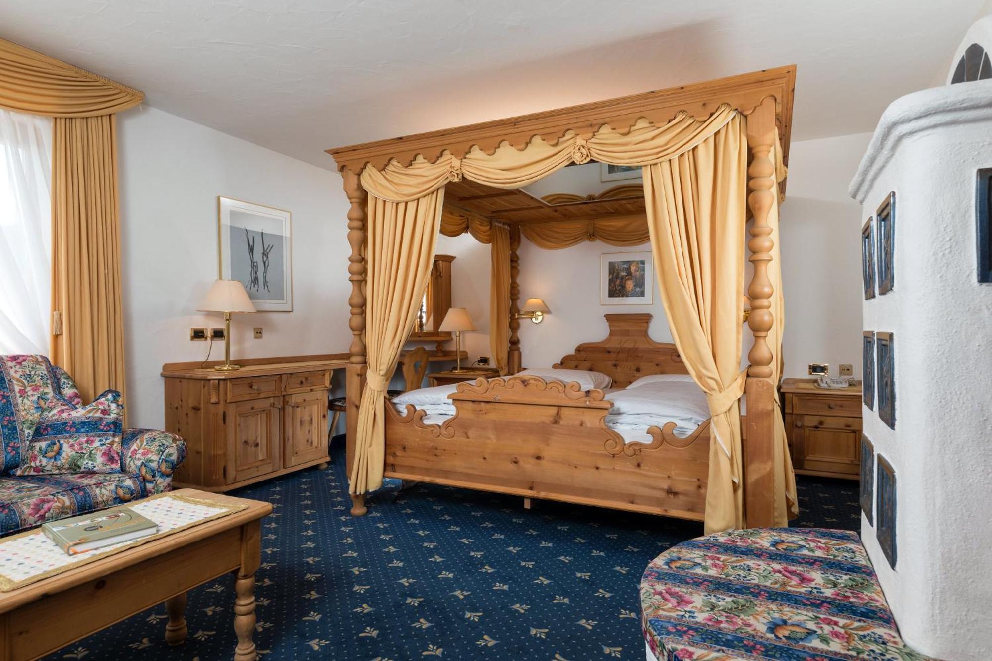 Garni Criss Aparthotel Colfosco Εξωτερικό φωτογραφία
